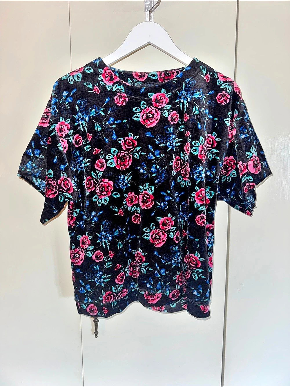 Vintage Velvet Floral Short Sleeve T-Shirt